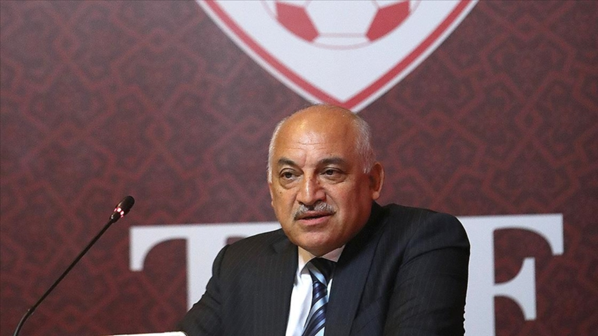 Mehmet Büyükekşi, Beşiktaş maçında stadyumu terk etti