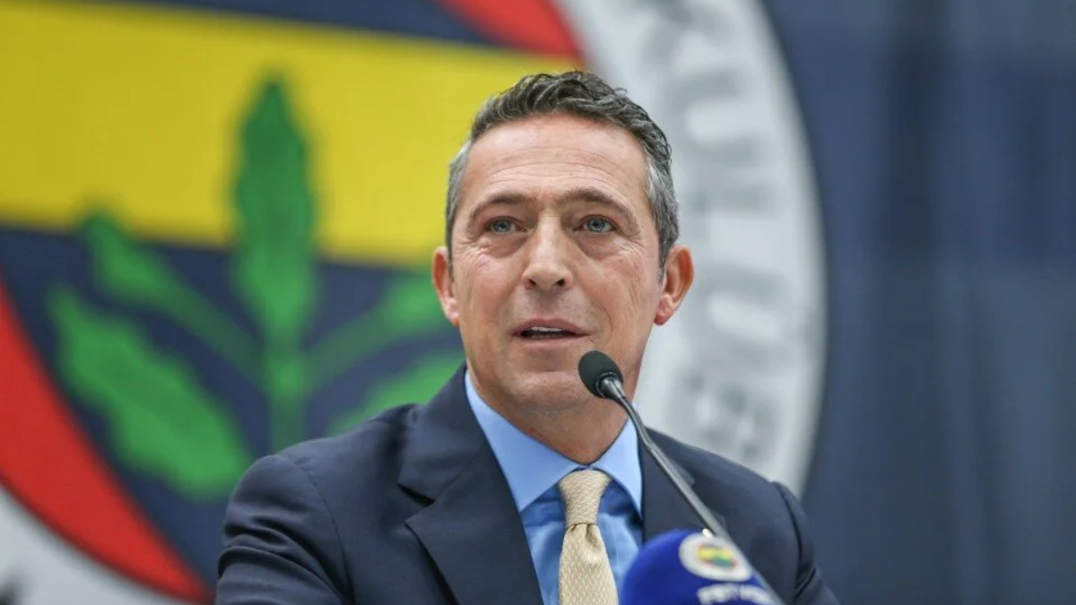 Fenerbahçe aşkı, evliliğini bitirecek! Ali Koç'un eşi güzelliğiyle mest etti “İşte bizim yengemiz”