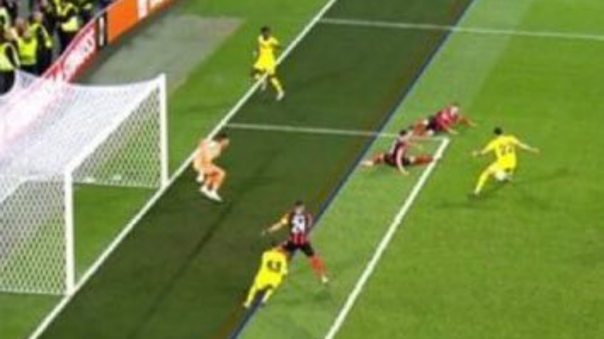 Sebastian Szymanski'nin sayılmayan golü Fenerbahçelileri kızdırdı