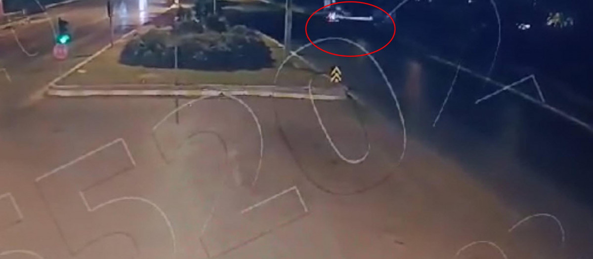 Aydın'da otomobil direğe çarptı! 2 kişi feci şekilde can verdi...