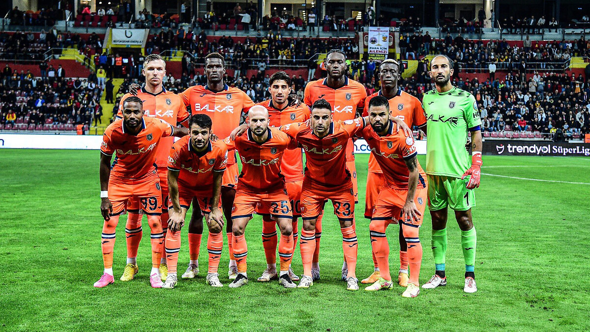 Manchester City'nin sahibi Başakşehir'in hissesini almak için teklif yaptı