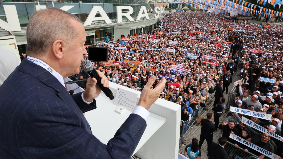 AK Parti'nin MKYK üyeleri belli oldu! İşte 75 kişilik liste...