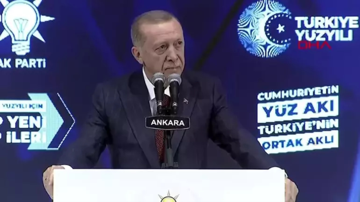 AK Parti'de büyük kongre günü: Cumhurbaşkanı Erdoğan kalabalığa hitap etti