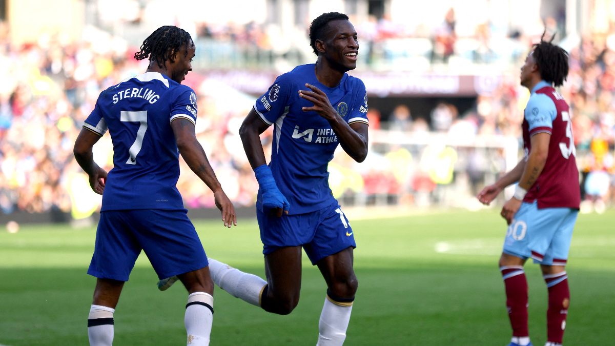 Chelsea, Burnley'i farklı geçti