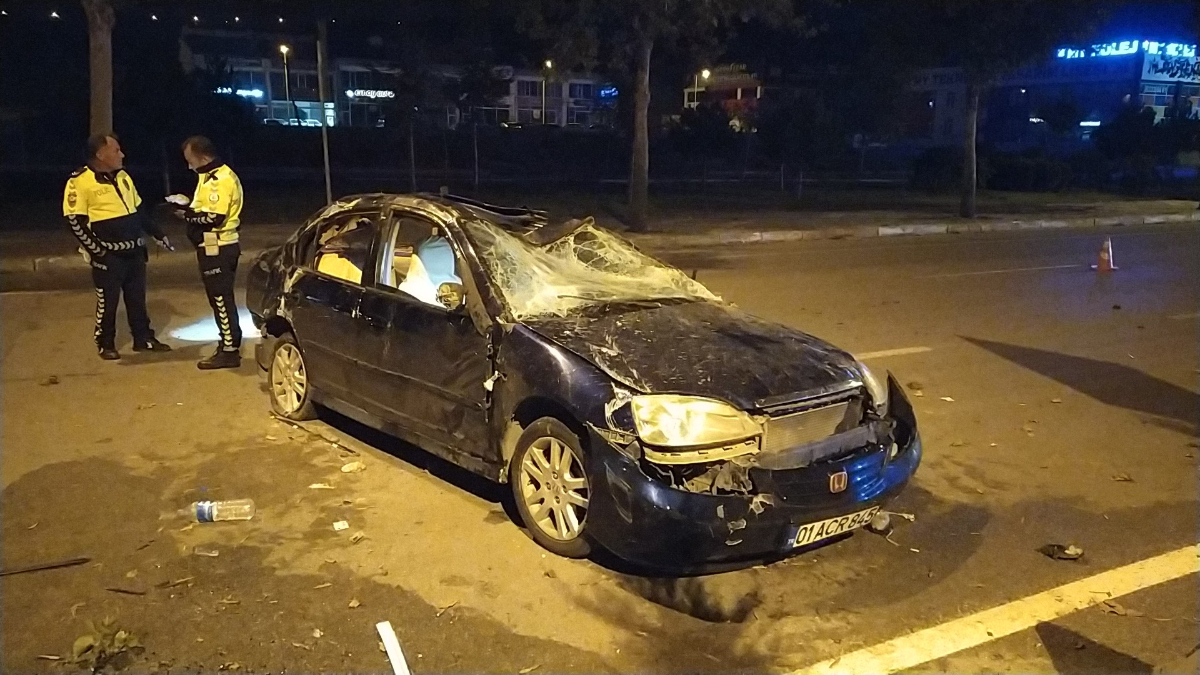 Çorum'da takla atan otomobil karşı şeride geçti: 3 yaralı