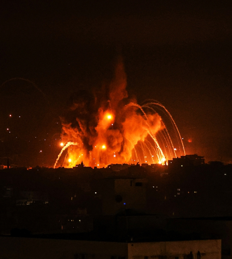 İsrail, Gazze Şeridi’nde 800 bölgeyi vurdu