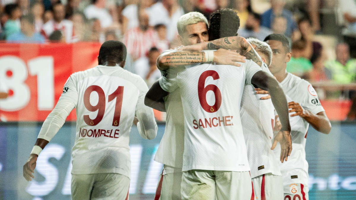 Galatasaray'ın yenilmezlik serisi 22 maça çıktı