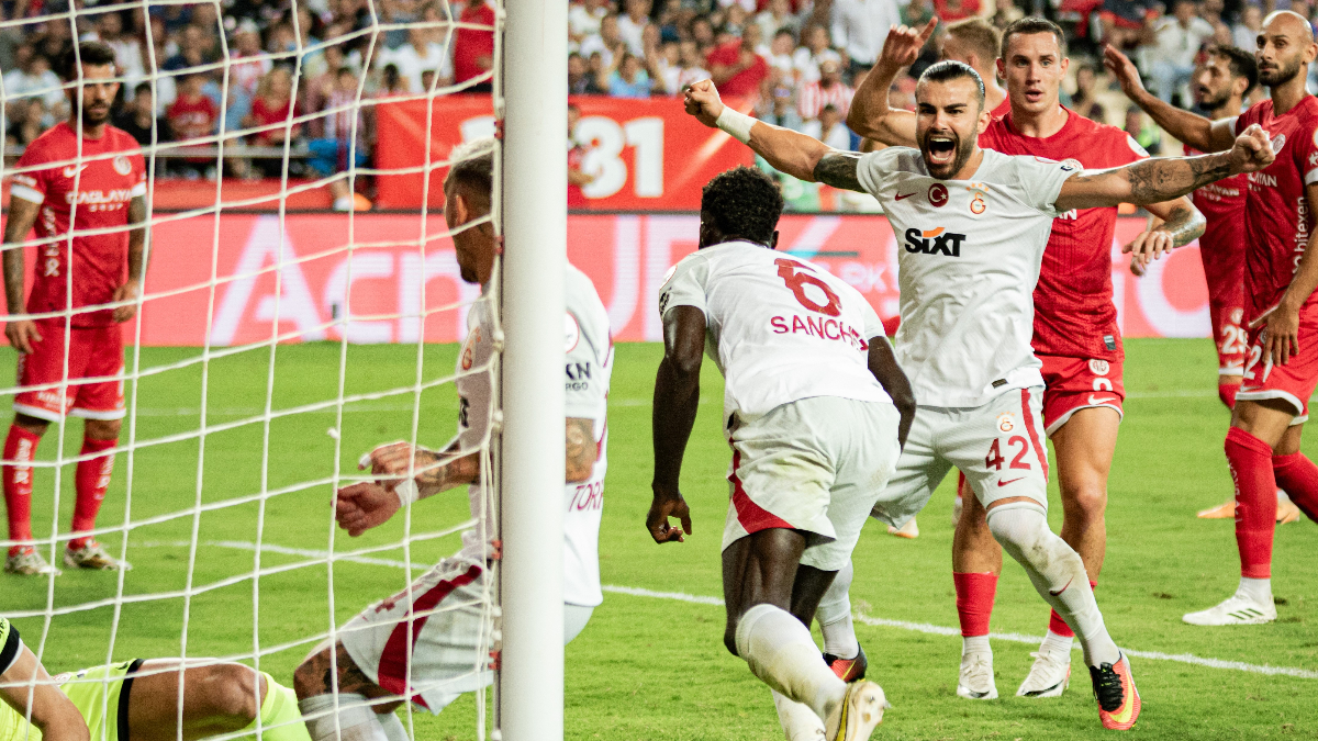 Davinson Sanchez, Galatasaray formasıyla ilk golünü attı