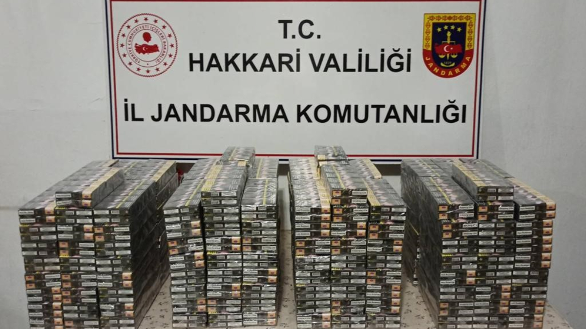 Hakkari'de kaçakçılık operasyonu! 17 kişi yakalandı