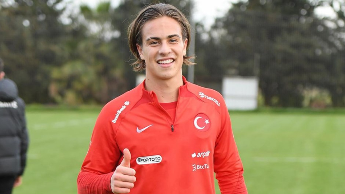 Fenerbahçe, Kenan Yıldız'ın peşini bırakmıyor