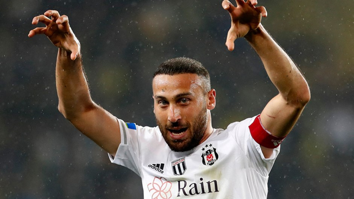 Kartal pençelerini Türkiye'nin en güzel kızına takmış! Cenk Tosun'un eşi sosyal medyayı salladı