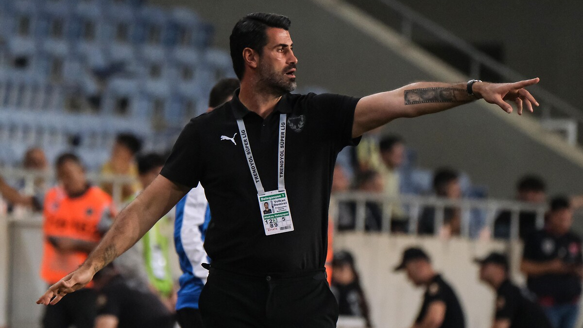 Volkan Demirel: EURO 2032 ülkemize hayırlı olsun