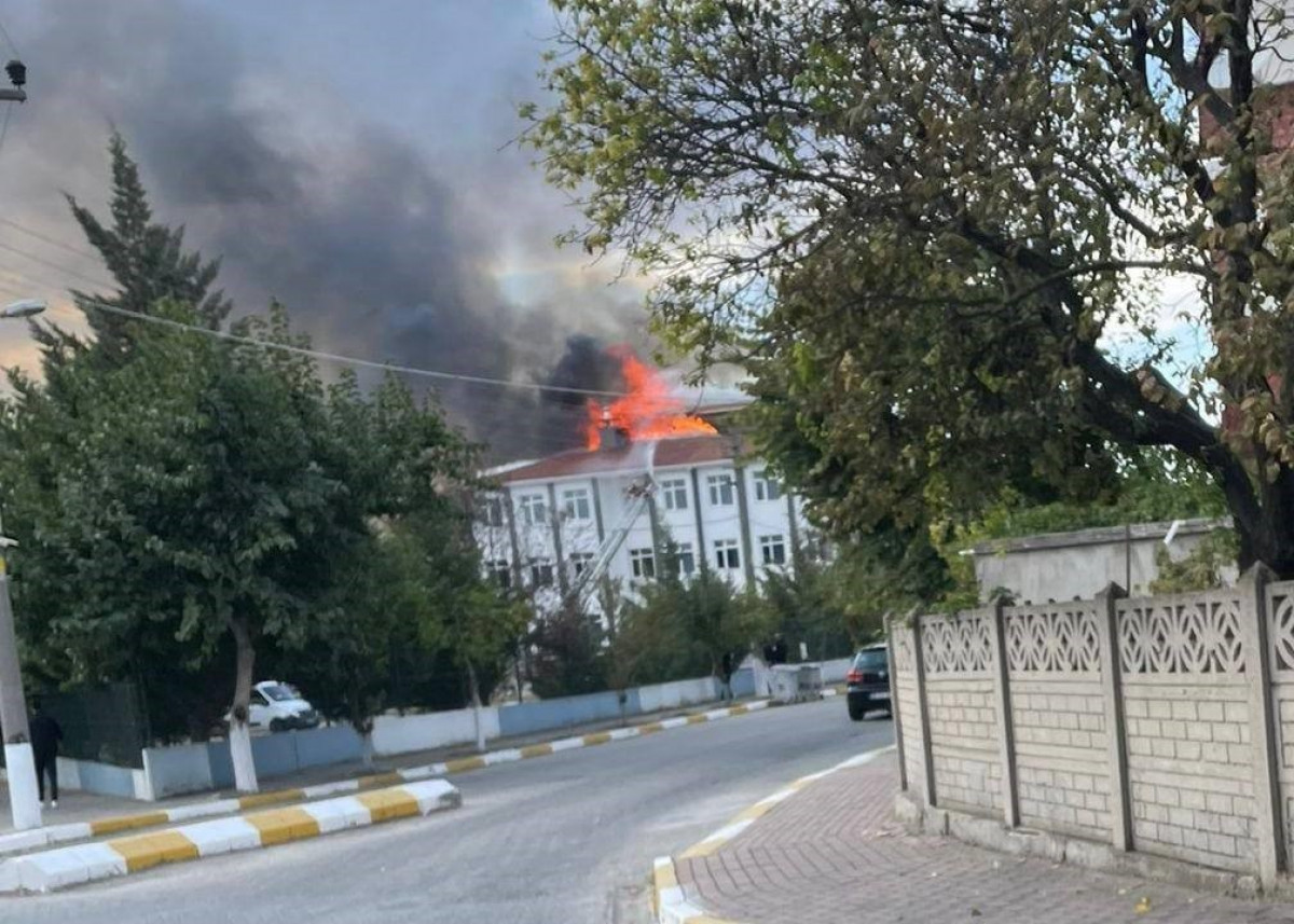 Kırklareli'ndeki lisede yangın paniği
