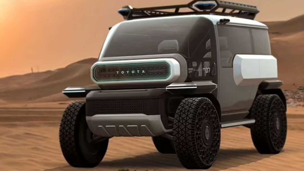 Toyota, astronotların Ay'da süreceği yeni araç konseptini tanıttı