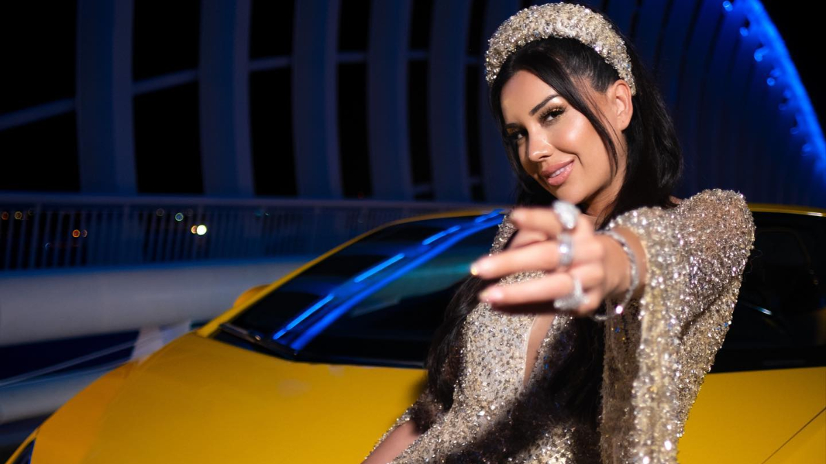 Dilan Polat'ın kuaför salonuna silahlı saldırı