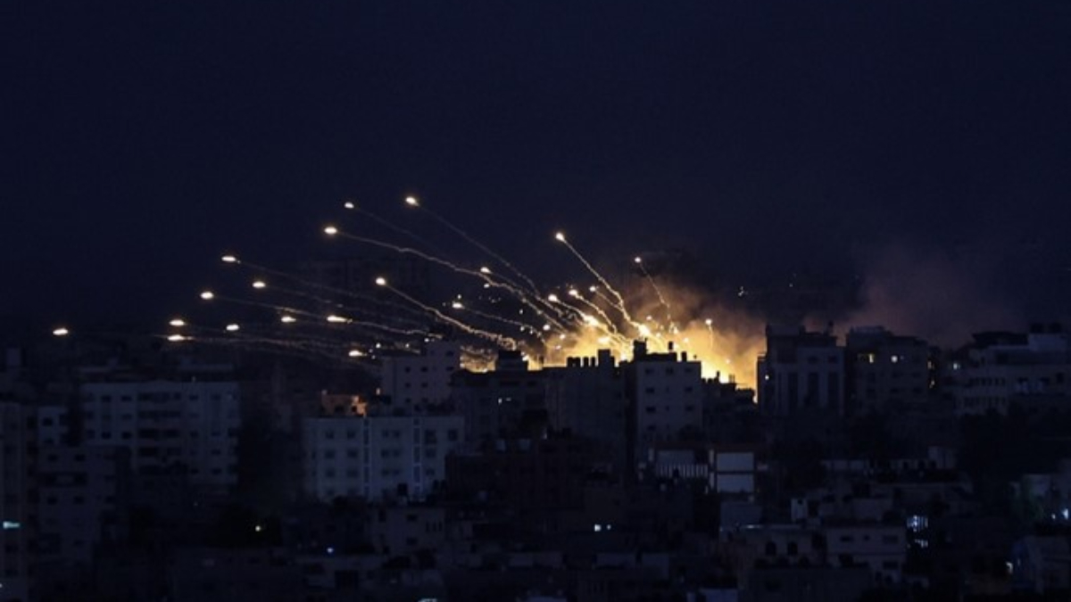 Gazze'de çocuk hastanesi fosfor bombasıyla vuruldu