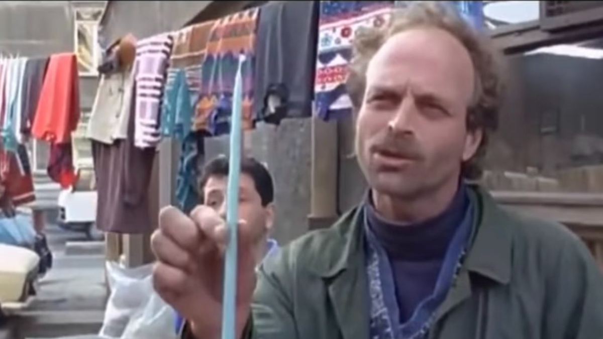 90'larda pazarlama yeteneğiyle hayran bırakan mum satıcısı yeniden gündemde