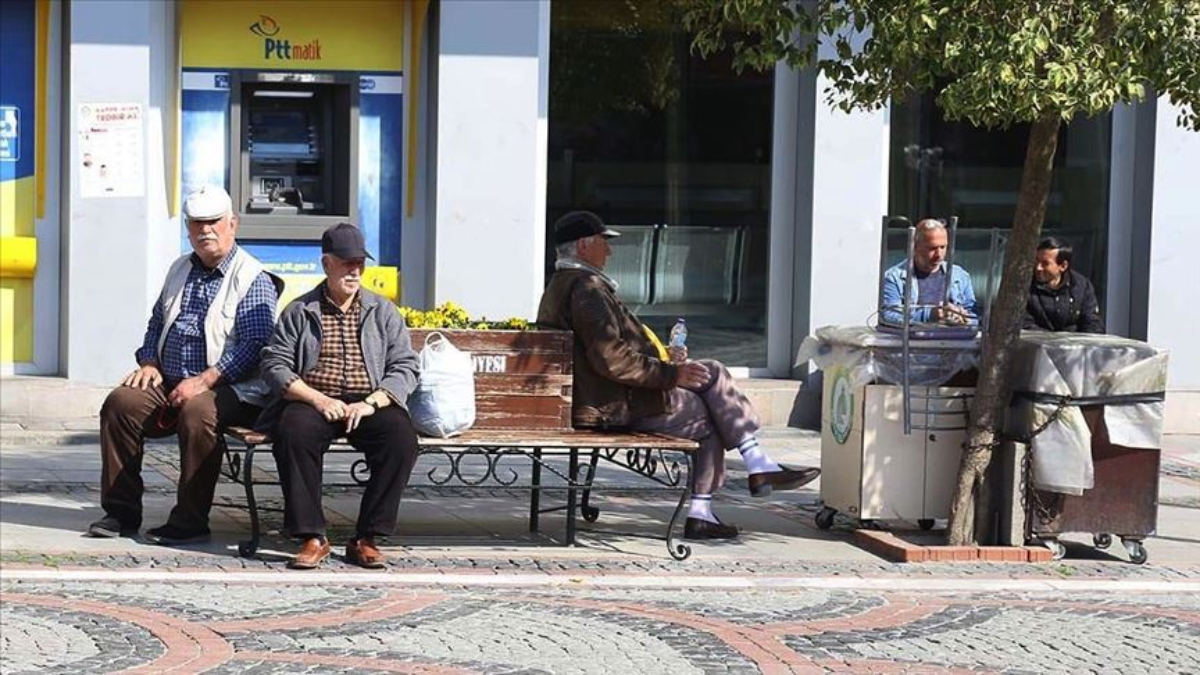 İstanbul'da 65 yaş üstü ücretsiz seyahate devam edecek