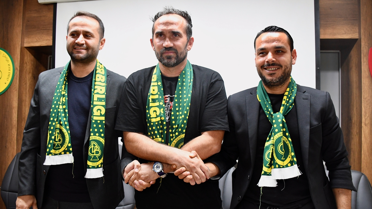 Darıca Gençlerbirliği, Yunan teknik direktör Gekas ile anlaştı