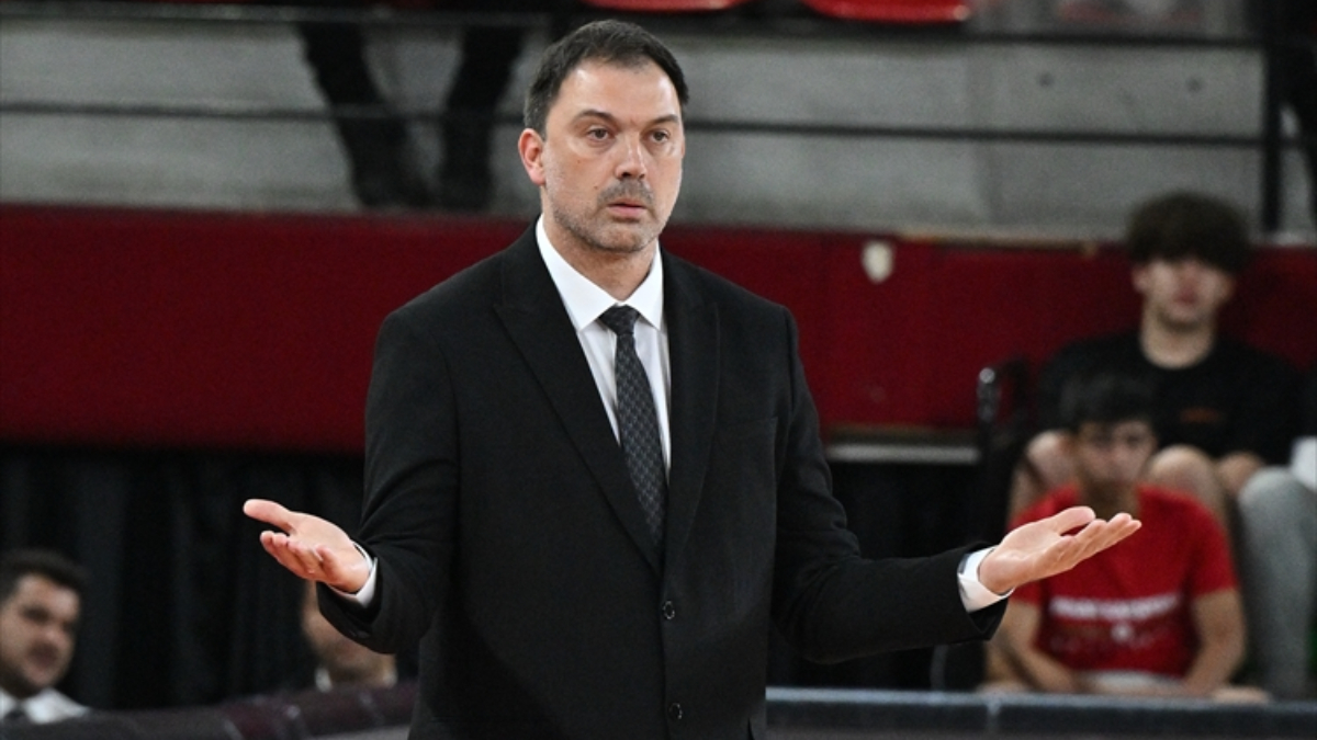 Türk Telekom Basketbol Takımı'nda Nenad Canak dönemi sona erdi