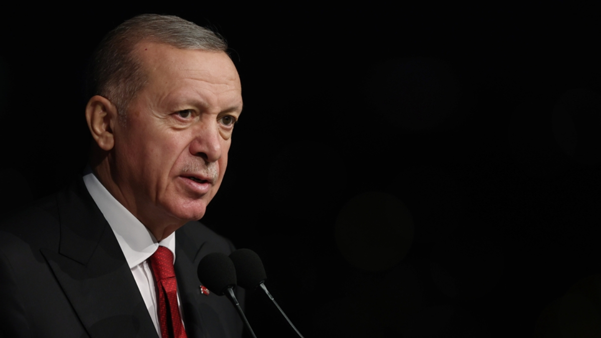 Okullar yarın tatil edildi
