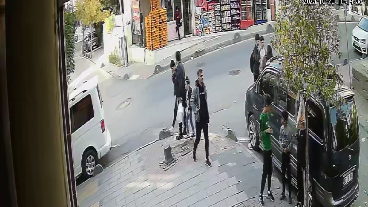 İstanbul'da küçük kızı takip eden taciz şüphelisi cezaevini boyladı