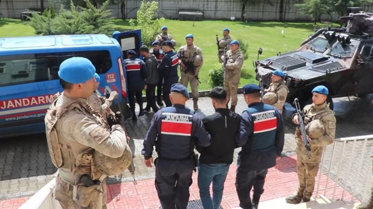 Diyarbakır'da Mercek Operasyonu: 231 kişi gözaltında