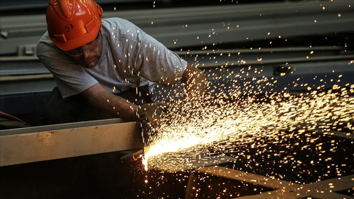 Eylül ayında sanayi üretimi yıllık yüzde 4 arttı