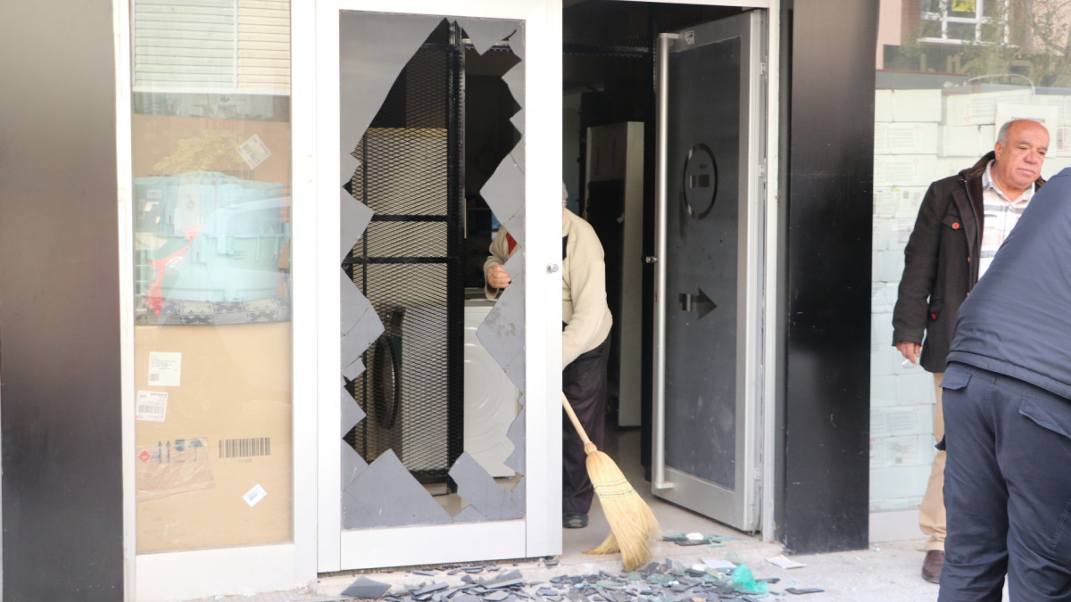 Ankara'da korku dolu anlar! Doğalgaz patlaması sonucu 1 kişi yaralandı