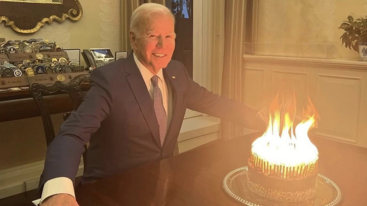 Joe Biden, 81'nci yaşını 81 mum ile kutladı