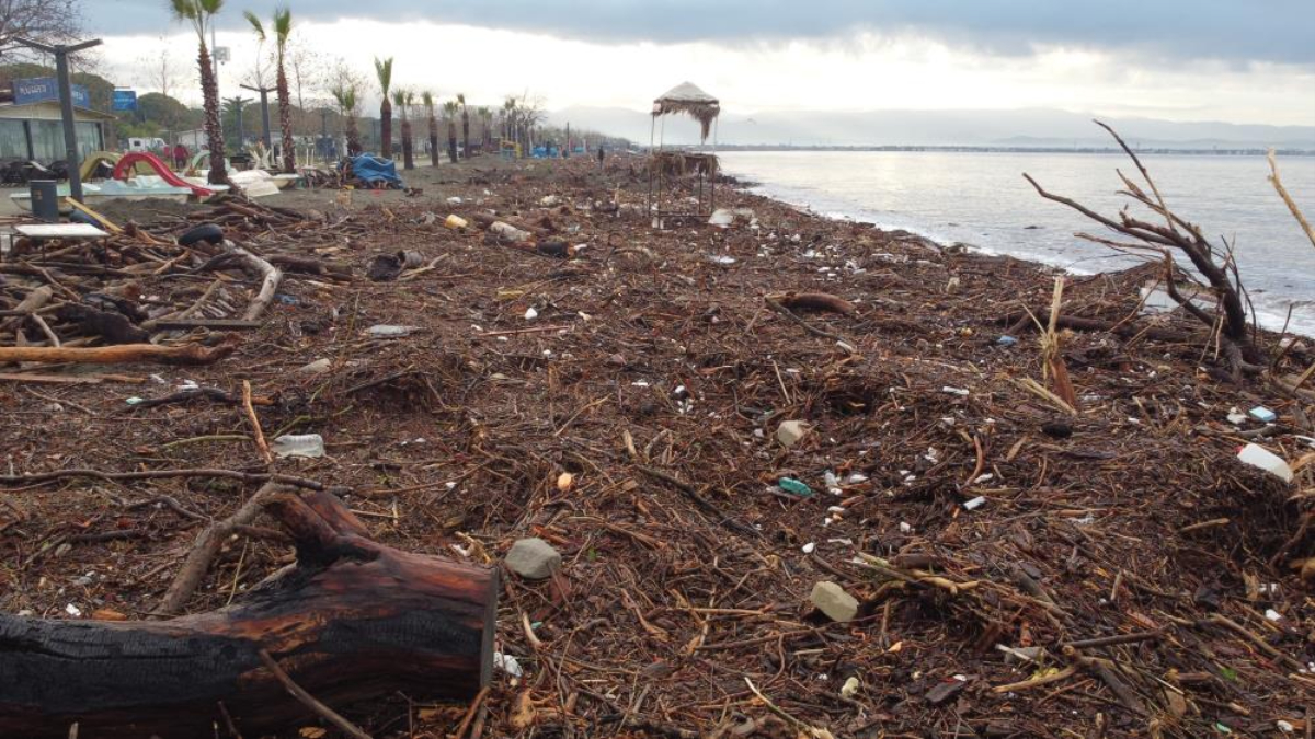 Balıkesir'de skandal görüntü! Altınkum'u gören tanıyamadı