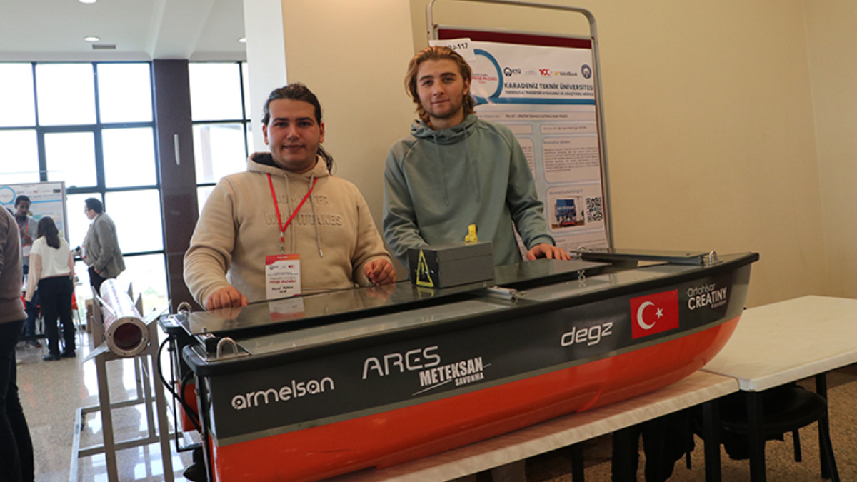 Üniversiteli gençlerin geliştirdiği insansız su üstü aracı dünya ikincisi oldu