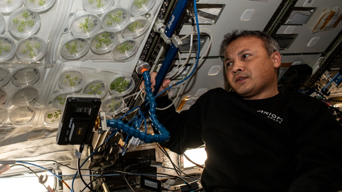 Umut Yıldız'dan, uzay çalışmalarını eleştiren Yılmaz Özdil'e yanıt