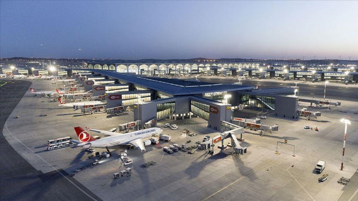 Avrupa'nın en yoğunu oldu! İstanbul Havalimanı ocak ayını zirvede tamamladı