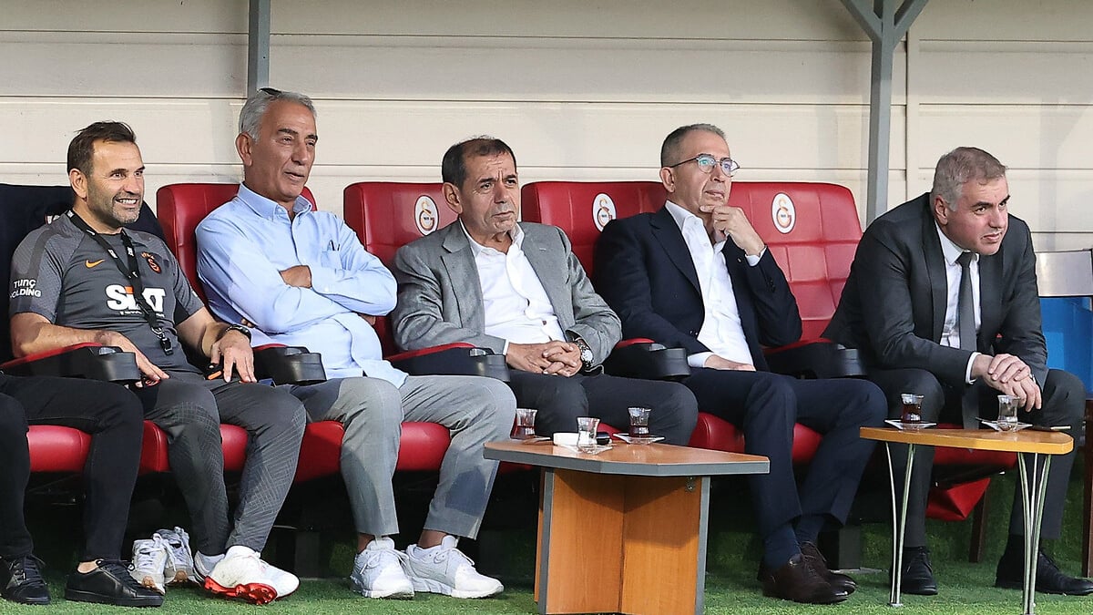 Galatasaraylı yöneticiden rakipleri kızdıracak sözler: Sayemizde Avrupa'ya gidiyorlar