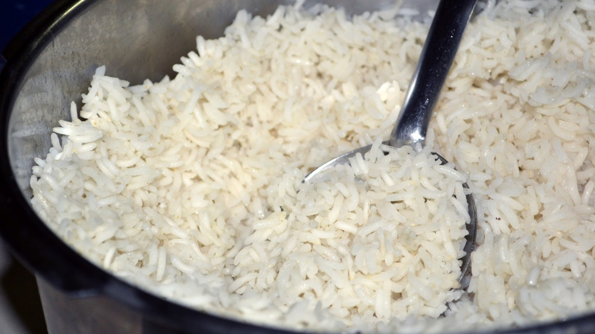 İster pirinç, ister bulgur! Bir tane ekleyin, pilavınız elmas gibi parlasın...