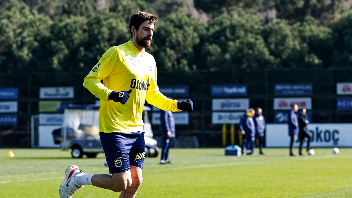 Fenerbahçe'de sürpriz! Luan Peres idmanda yer aldı