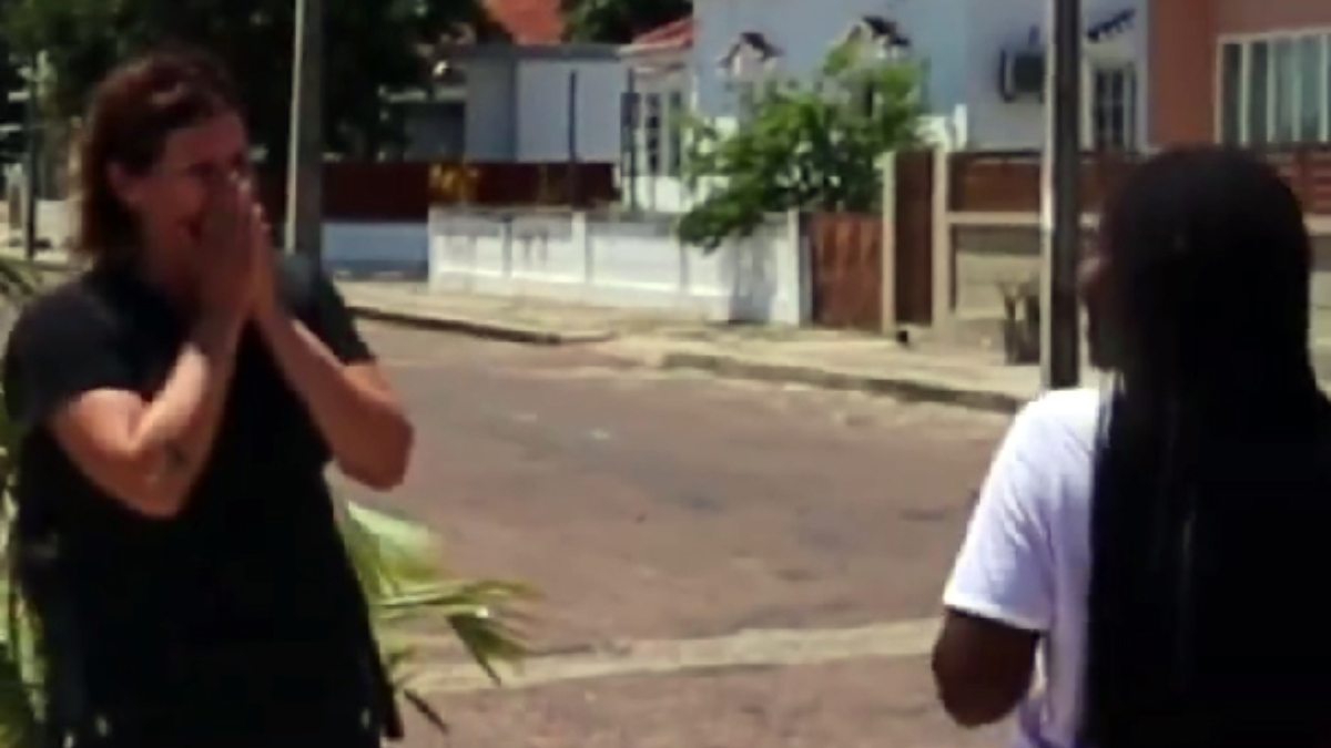Mozambik'te Alman ve Afrikalının Türkçe sohbeti gündem oldu