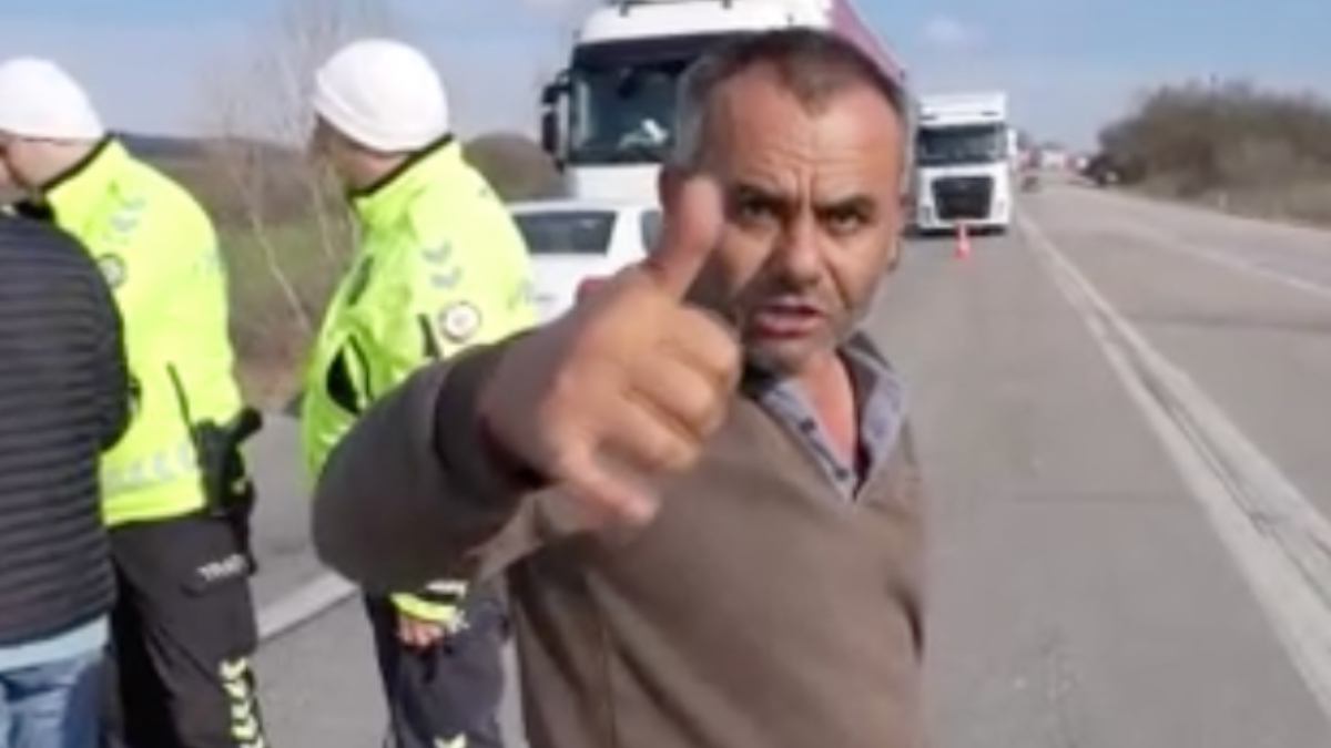 Edirne'de alkollü tır şoförü polisin sabrını sınadı: Ehliyeti alınıp trafikten men edildi