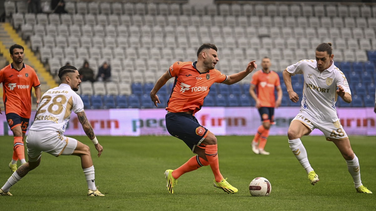 Başakşehir, evinde Samsunspor'u yendi