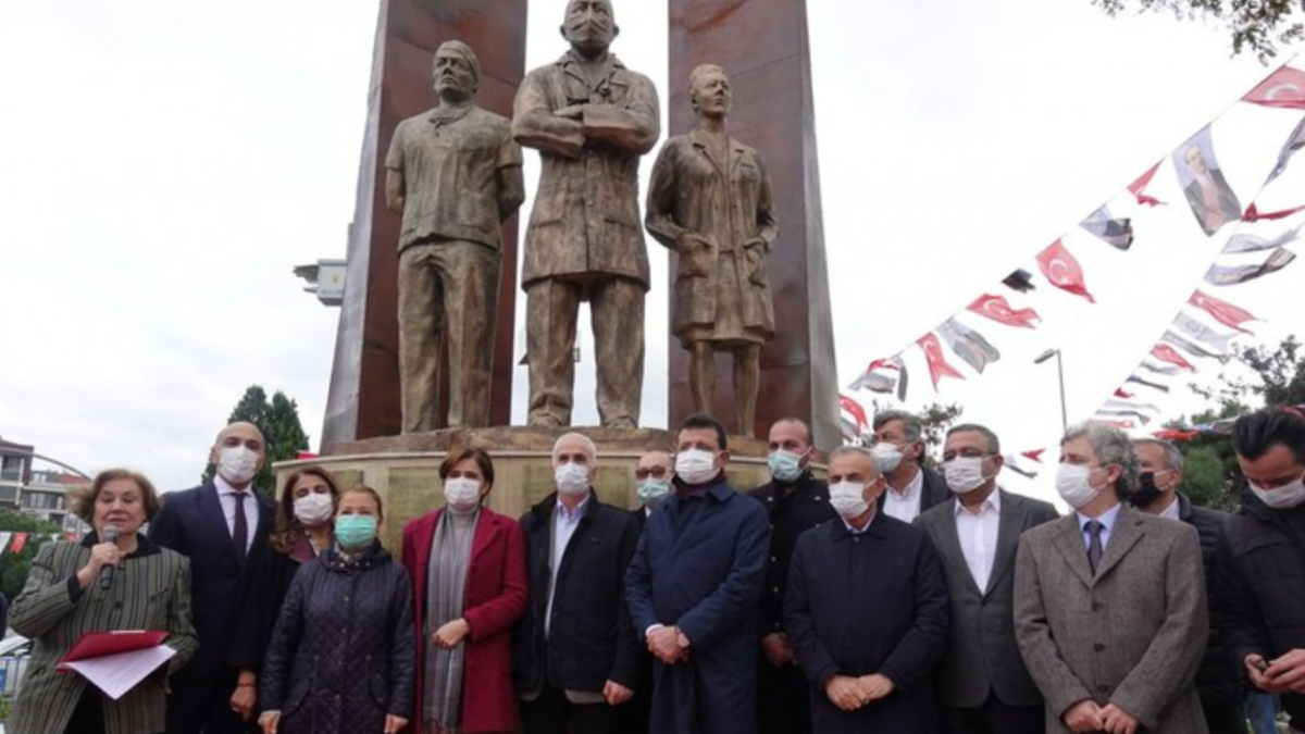 İBB'nin halkın vergileriyle yaptığı 'heykel ve tablo hizmetleri' ve ücretleri