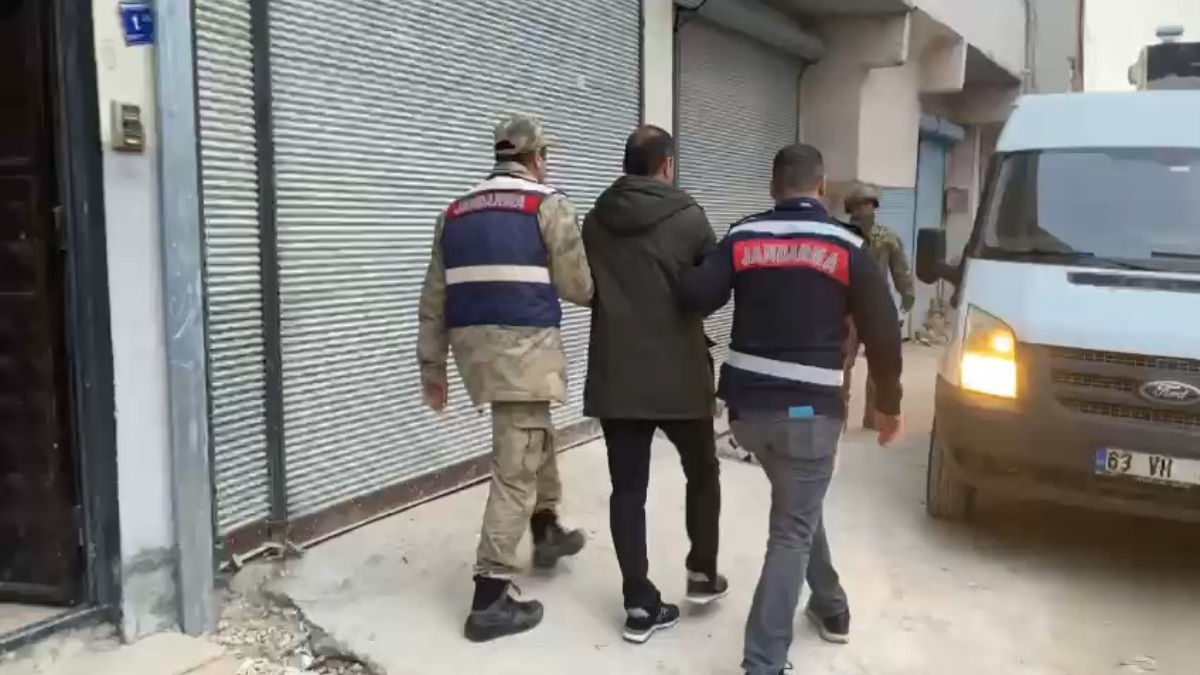Şanlıurfa'da PKK operasyonu: 4 DEM Partili dahil 17 kişi gözaltında