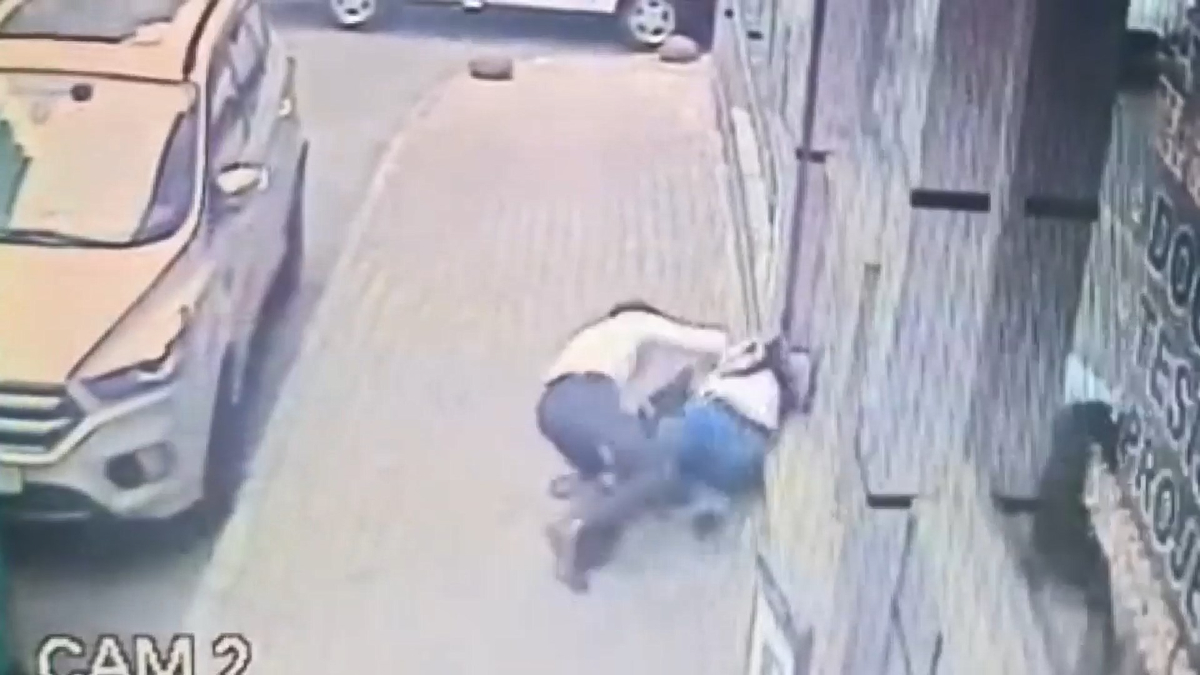 İstanbul'da alacak meselesi kavgaya dönüştü: Silahı ateş aldı