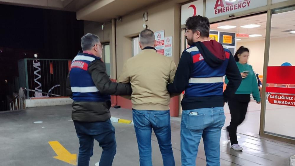 İzmir'de FETÖ'nün TSK yapılanmasına operasyon