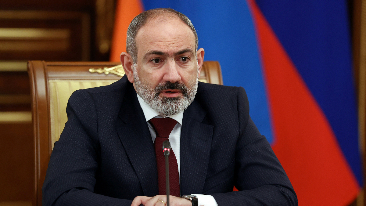 Ermenistan Başbakanı Paşinyan, Rusya liderliğindeki KGAÖ'den ayrılmakla tehdit etti