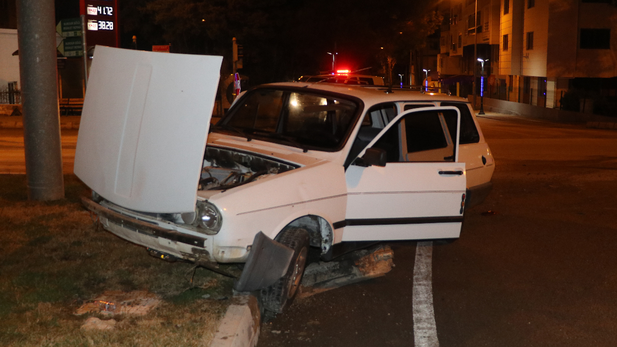 Burdur'da aynı gün içinde iki kez polise yakanan alkollü sürücüye çifte ceza