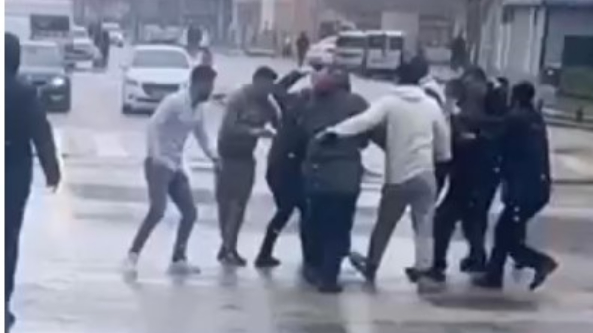 Van'da tartıştığı eşini bıçaklayan şahıs tutuklandı