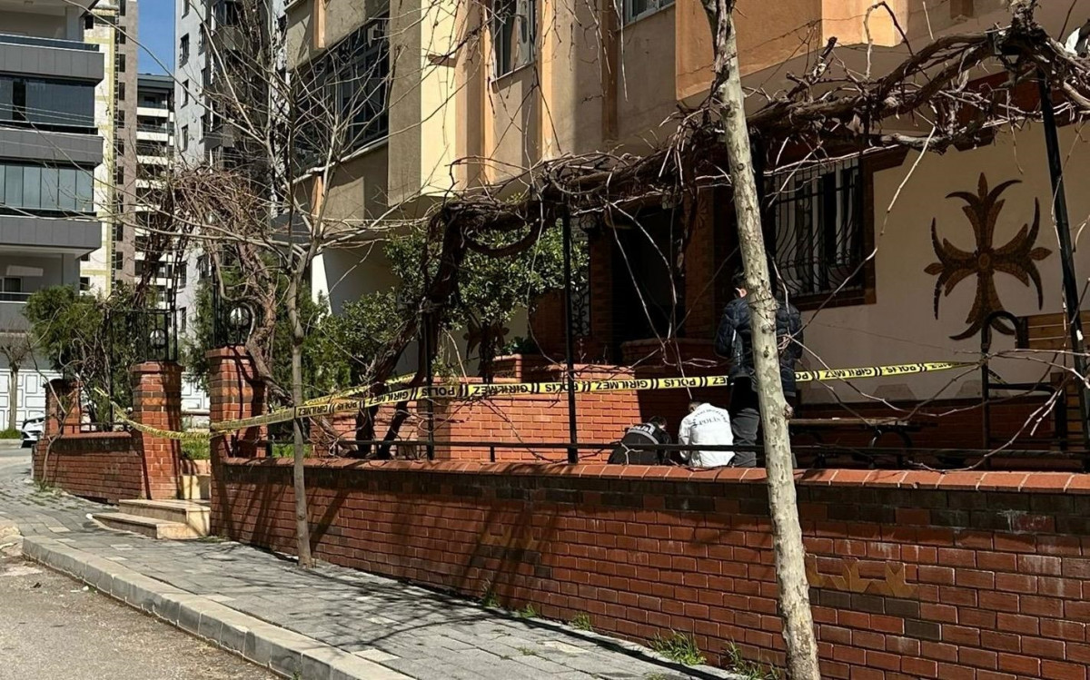 Gaziantep'te kendisini tabancayla vuran husumetlisini bıçakla öldürüldü