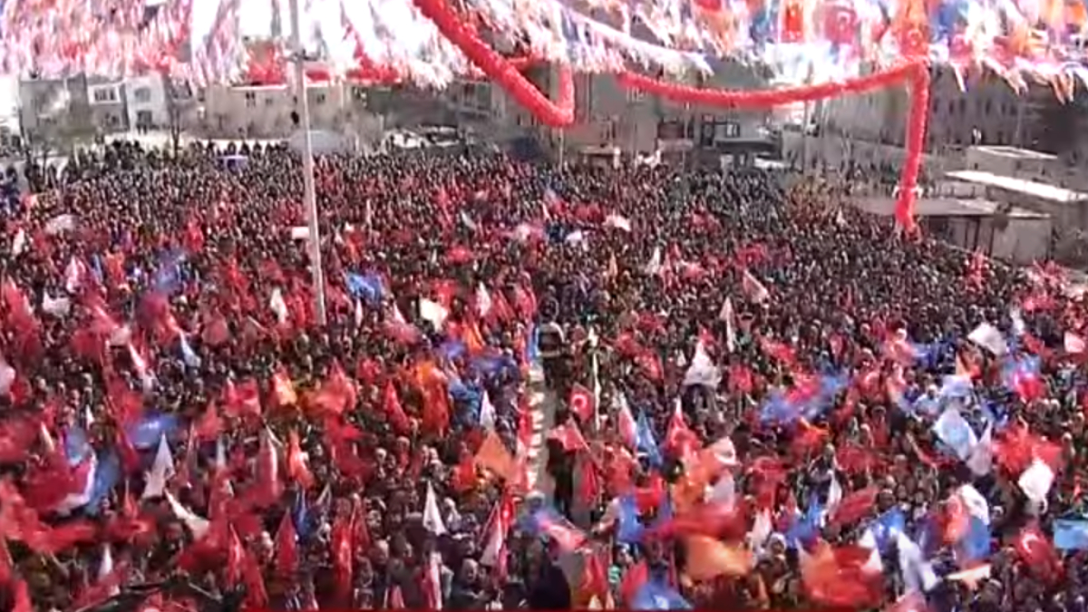 Cumhurbaşkanı Erdoğan'a Şırnak'ta yoğun ilgi