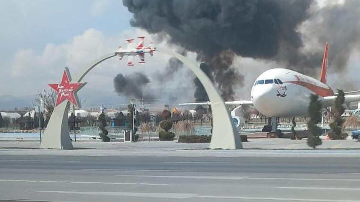 Konya'da eğitim uçağı düştü!